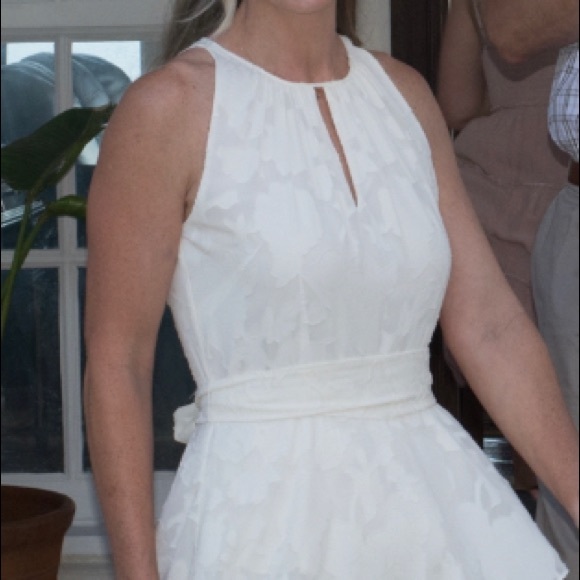 Tahari Maxi Dress - Picture 3 of 10